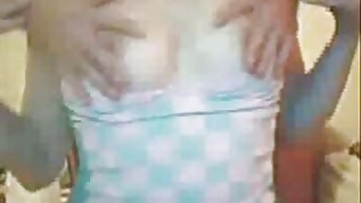 Kızımın çıplak ve sik emerken mastürbasyon yaptığı bazı amatör porno film izle resimler